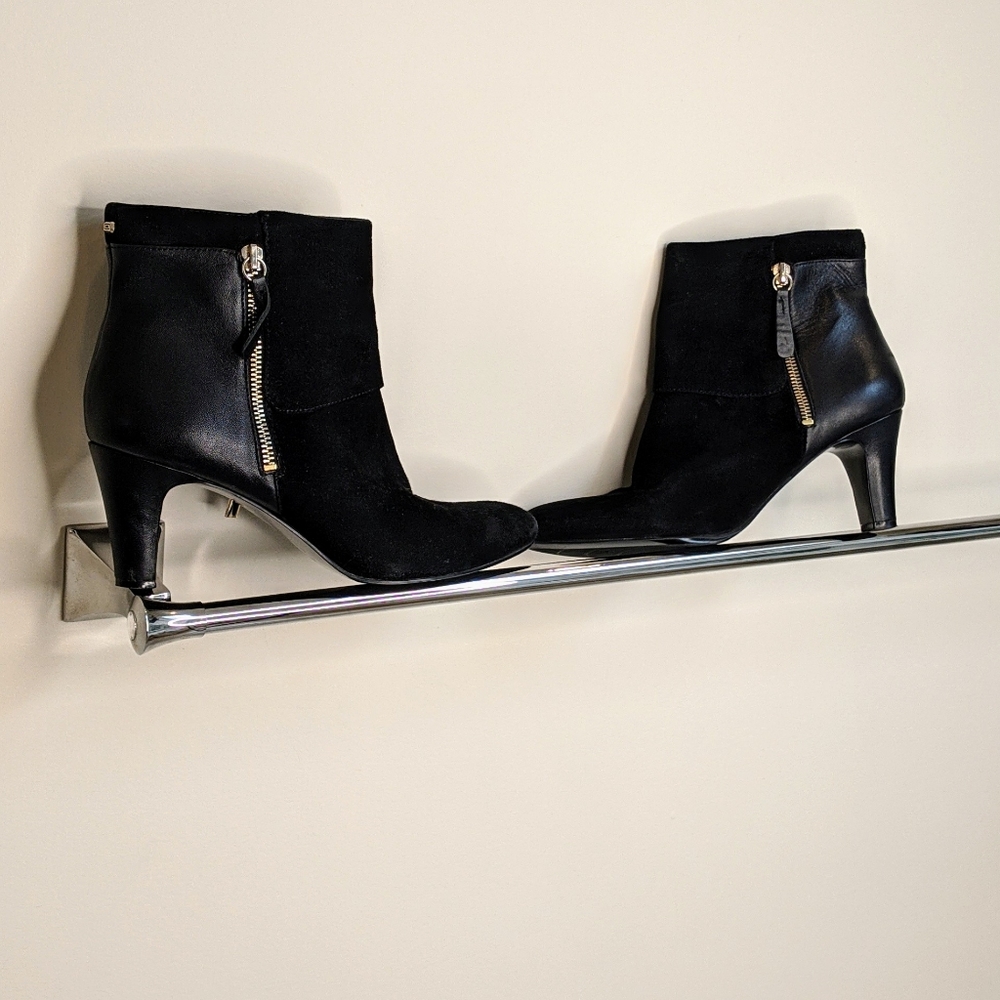 Black Bandolino Booties